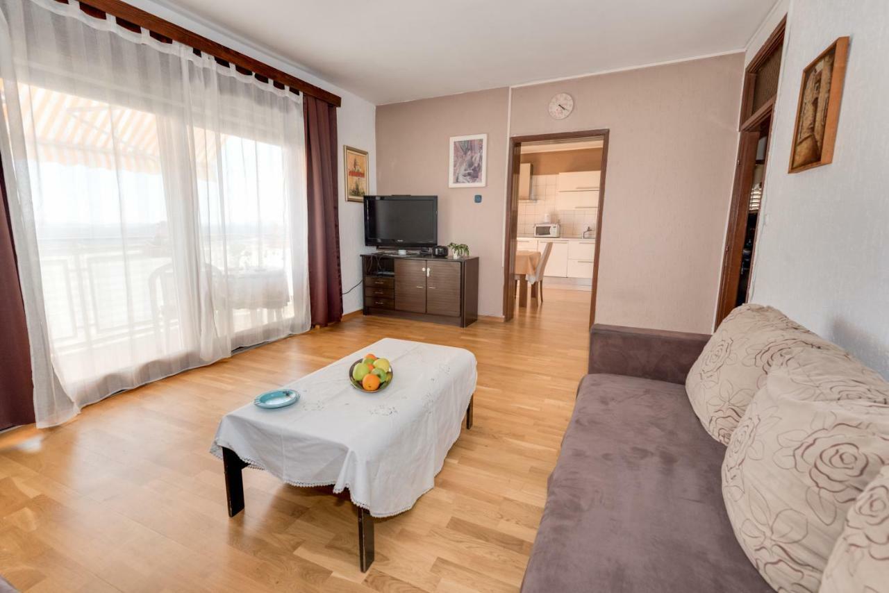 Lara Apartment Шибеник Экстерьер фото