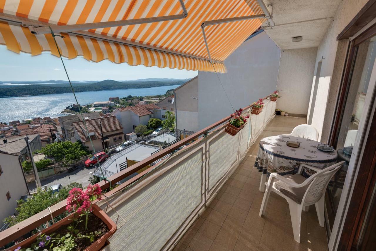 Lara Apartment Шибеник Экстерьер фото